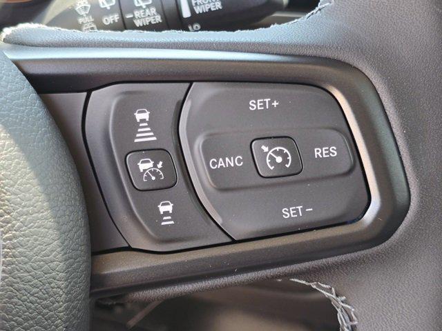 new 2025 Jeep Wrangler car, priced at $50,781