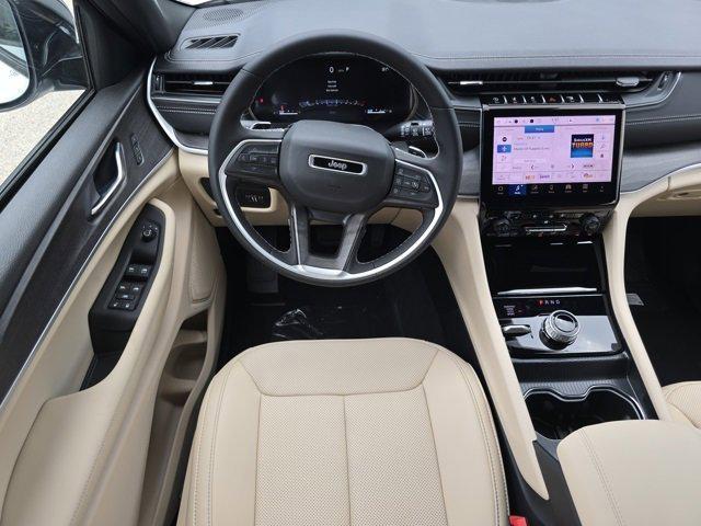 new 2025 Jeep Grand Cherokee L car, priced at $46,615
