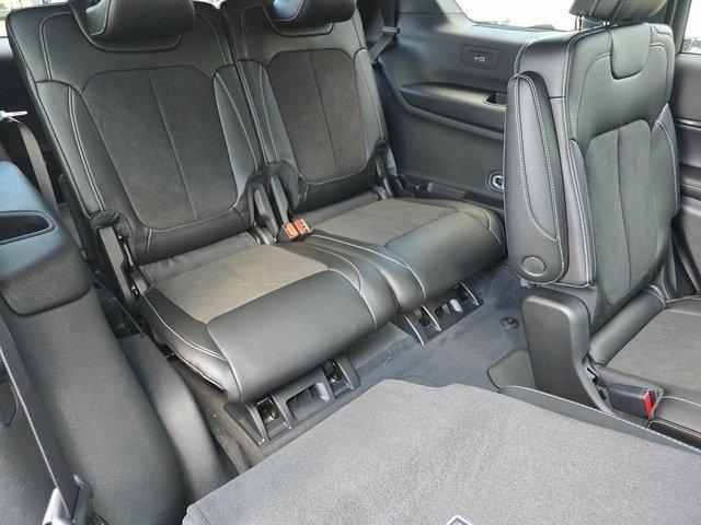 new 2025 Jeep Grand Cherokee L car, priced at $40,000