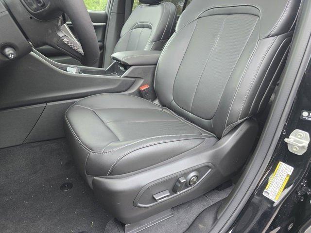 new 2025 Jeep Grand Cherokee car, priced at $46,654