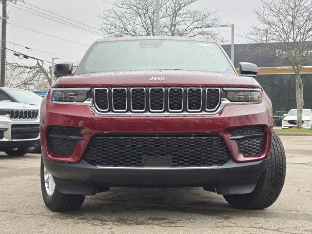 new 2025 Jeep Grand Cherokee car, priced at $35,849