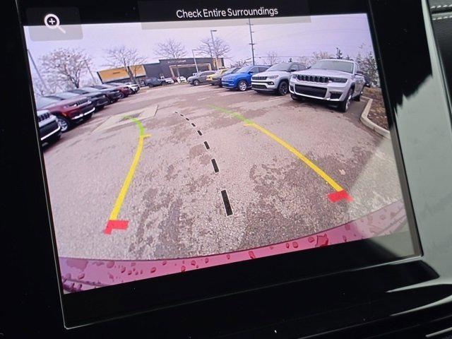 new 2025 Jeep Grand Cherokee car, priced at $35,849