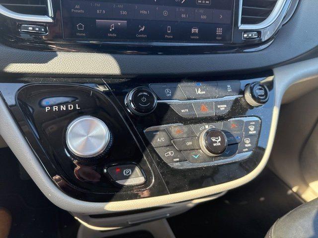 used 2022 Chrysler Pacifica car, priced at $23,498