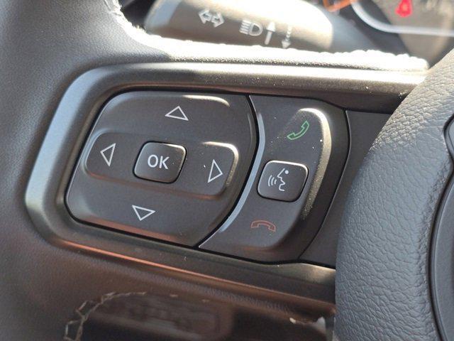 new 2025 Jeep Wrangler car, priced at $48,834