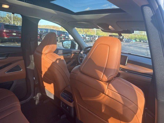 used 2024 INFINITI QX60 car, priced at $47,490