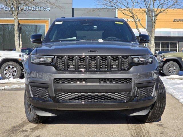 new 2025 Jeep Grand Cherokee L car, priced at $42,023