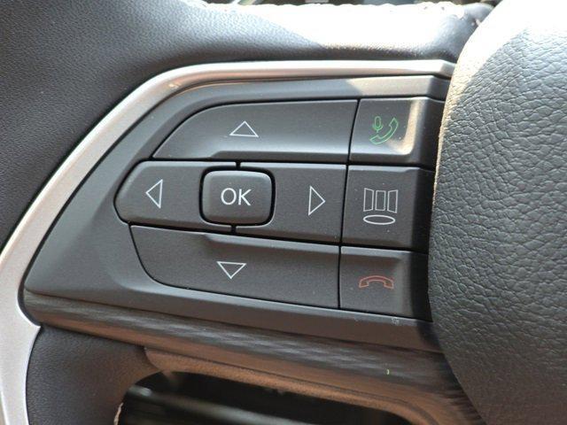 new 2025 Jeep Grand Cherokee L car, priced at $35,000