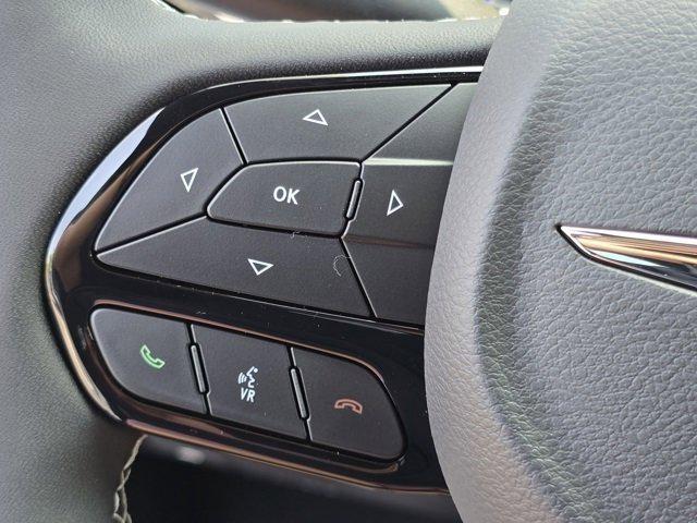 new 2025 Chrysler Pacifica car, priced at $47,703