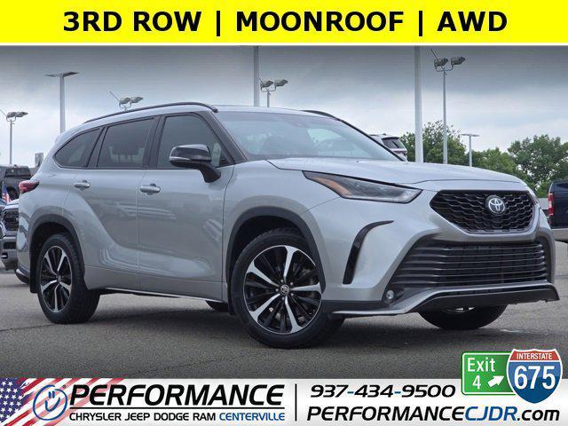 used 2022 Toyota Highlander car, priced at $35,928