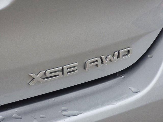 used 2022 Toyota Highlander car, priced at $35,928