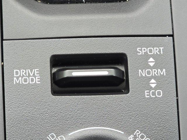 used 2022 Toyota Highlander car, priced at $35,928