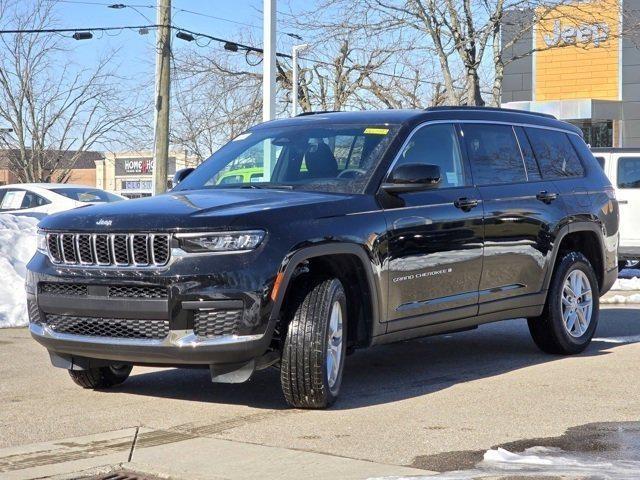 new 2025 Jeep Grand Cherokee L car, priced at $39,571