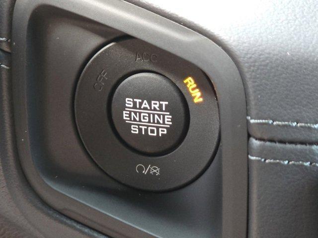 new 2025 Jeep Gladiator car, priced at $47,110