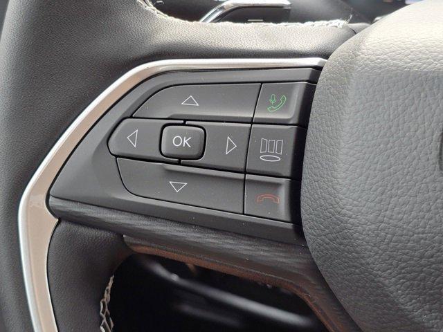 new 2025 Jeep Grand Cherokee L car, priced at $39,049