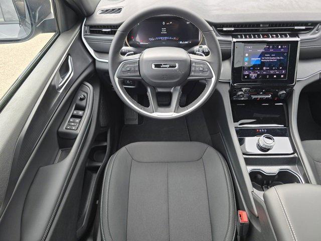 new 2025 Jeep Grand Cherokee L car, priced at $39,049