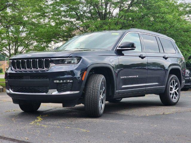 new 2024 Jeep Grand Cherokee L car, priced at $44,509