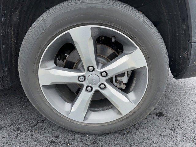 used 2021 Jeep Grand Cherokee L car, priced at $26,952