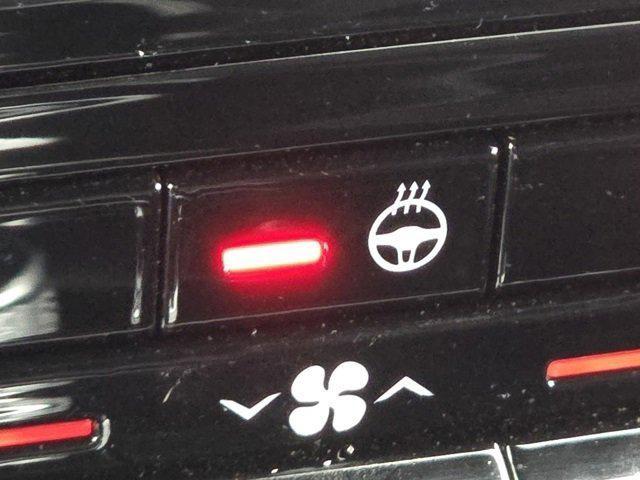 new 2025 Jeep Grand Cherokee car, priced at $34,000