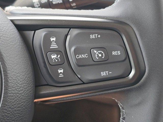 new 2025 Jeep Wrangler car, priced at $53,698