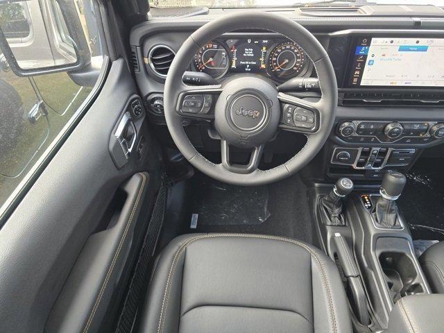 new 2025 Jeep Gladiator car, priced at $44,453