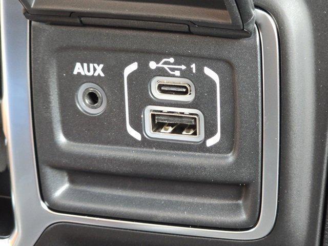 new 2025 Jeep Wrangler car, priced at $53,087