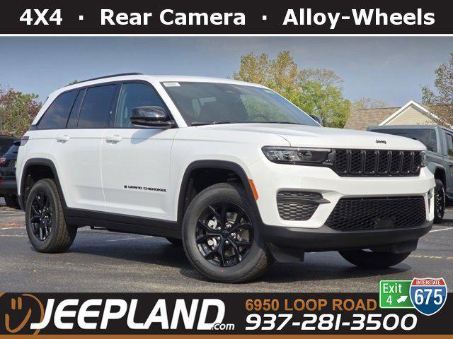 new 2025 Jeep Grand Cherokee car, priced at $37,824