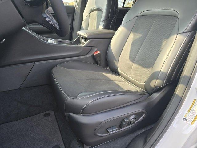 new 2025 Jeep Grand Cherokee car, priced at $37,824