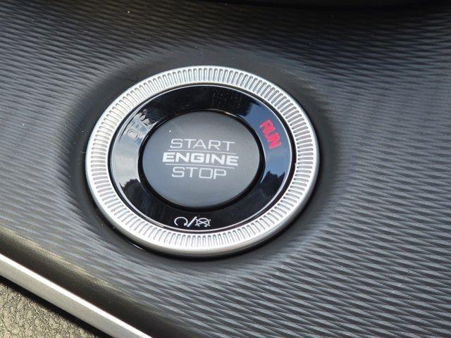 new 2025 Jeep Grand Cherokee car, priced at $37,824