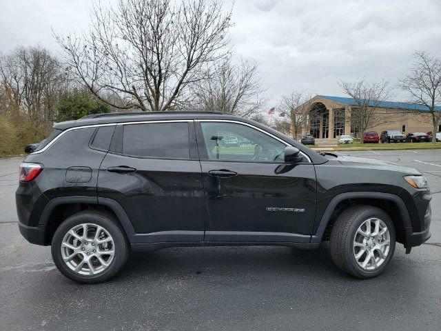 new 2024 Jeep Compass car, priced at $34,233