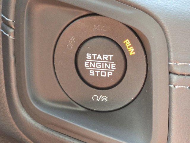 new 2025 Jeep Wrangler car, priced at $62,818
