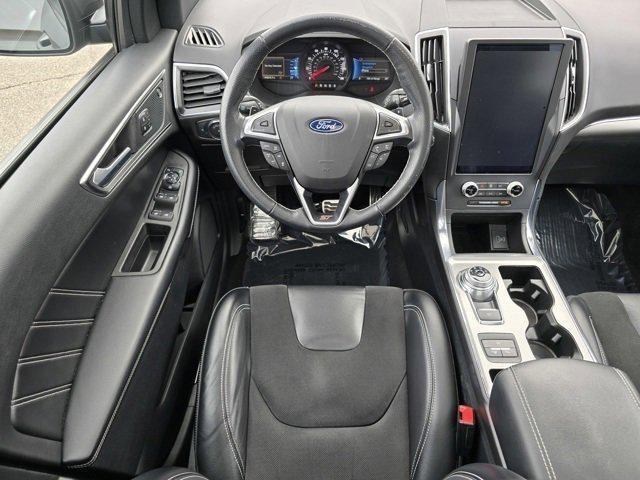 used 2022 Ford Edge car, priced at $30,920