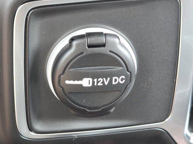 new 2025 Jeep Wrangler car, priced at $44,956