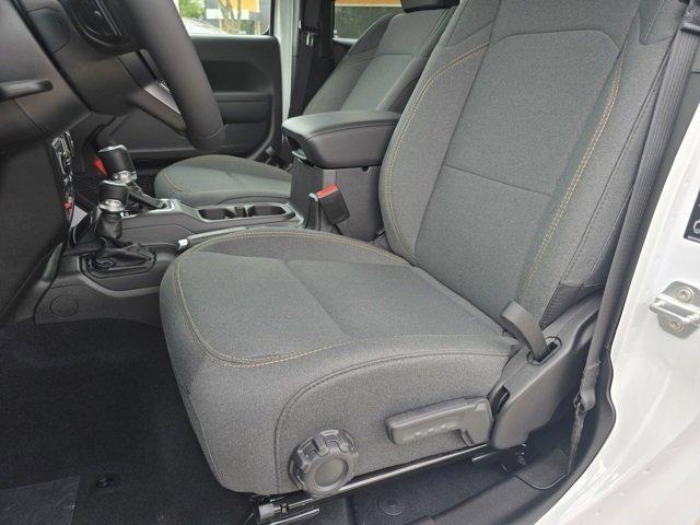 new 2025 Jeep Wrangler car, priced at $44,956