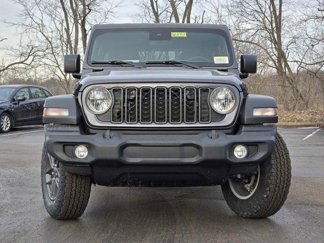 new 2025 Jeep Wrangler car, priced at $45,533