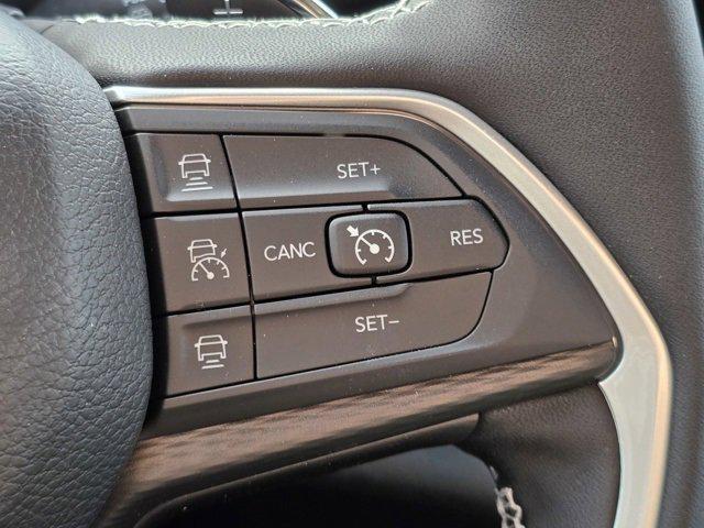 new 2025 Jeep Grand Cherokee L car, priced at $43,522