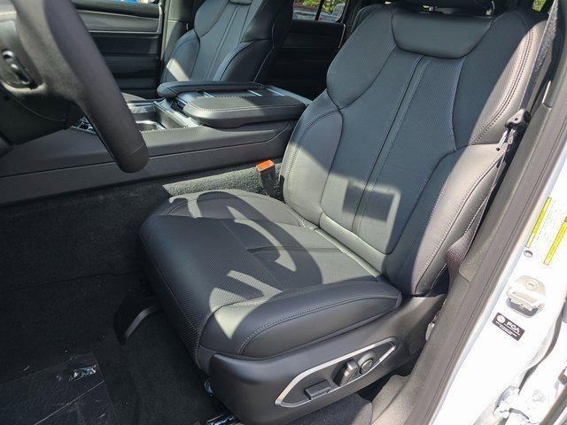 new 2025 Jeep Wagoneer car, priced at $64,517