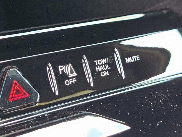 new 2025 Jeep Wagoneer car, priced at $64,517