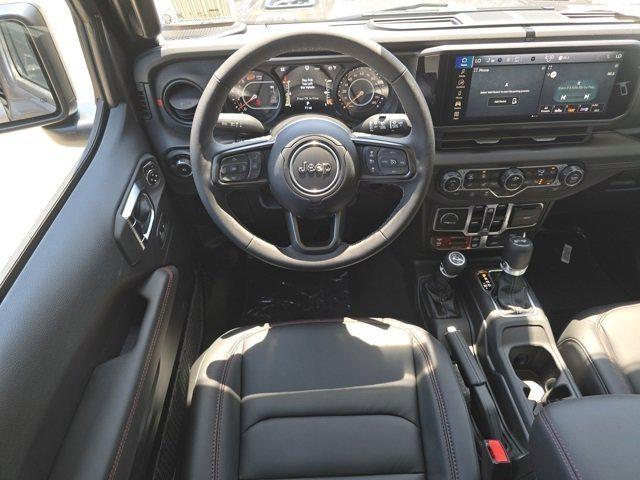 new 2025 Jeep Wrangler car, priced at $53,698