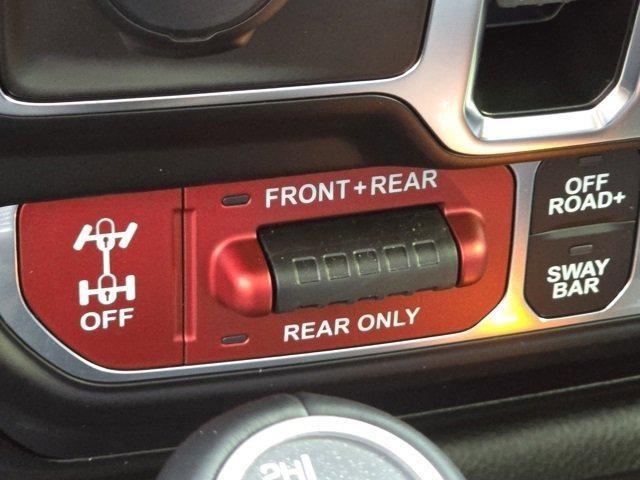 new 2025 Jeep Wrangler car, priced at $53,698