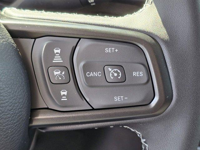 new 2025 Jeep Gladiator car, priced at $45,517
