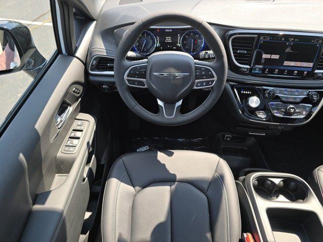 new 2026 Chrysler Pacifica car, priced at $40,469