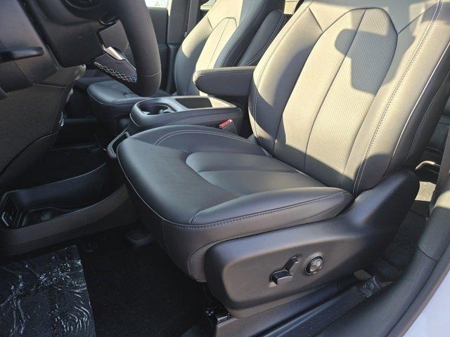 new 2026 Chrysler Pacifica car, priced at $46,573
