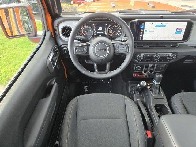 new 2025 Jeep Gladiator car, priced at $45,776