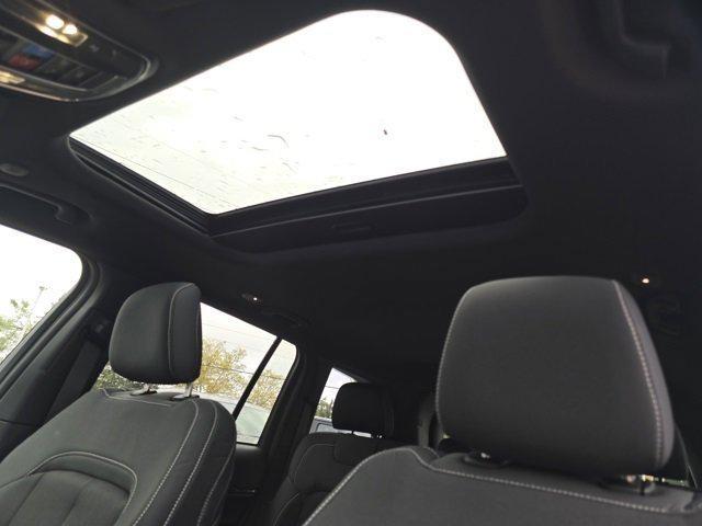 new 2025 Jeep Grand Cherokee car, priced at $32,500