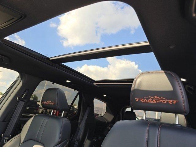 used 2025 Honda Pilot car, priced at $42,694