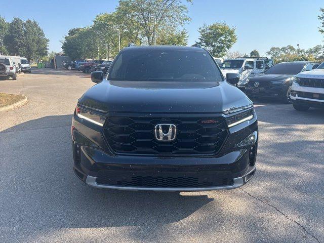used 2025 Honda Pilot car, priced at $46,847