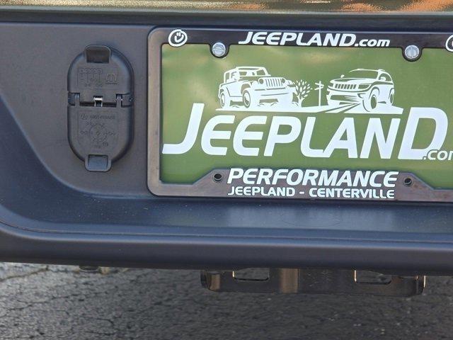 used 2025 Jeep Gladiator car, priced at $39,543