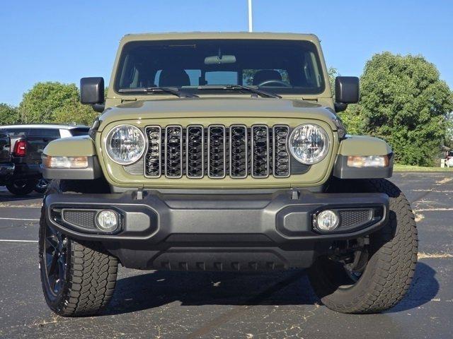 used 2025 Jeep Gladiator car, priced at $39,543