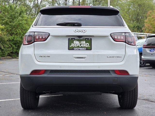 new 2025 Jeep Compass car, priced at $32,490