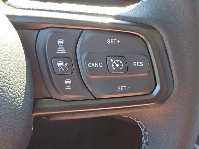 new 2025 Jeep Gladiator car, priced at $44,453